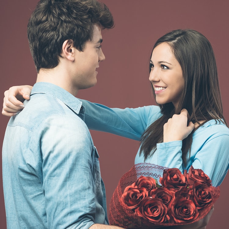 How to Survive the Month of Love    The Dating Divas - 82
