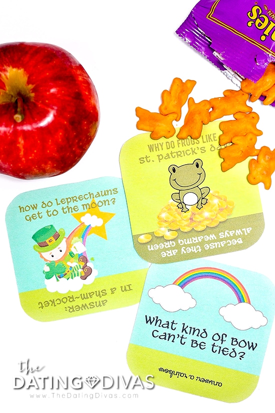 Free printable St. Patrick's Day lunch box jokes.