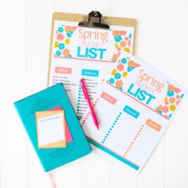 Free printable Spring Bucket List from The Dating Divas