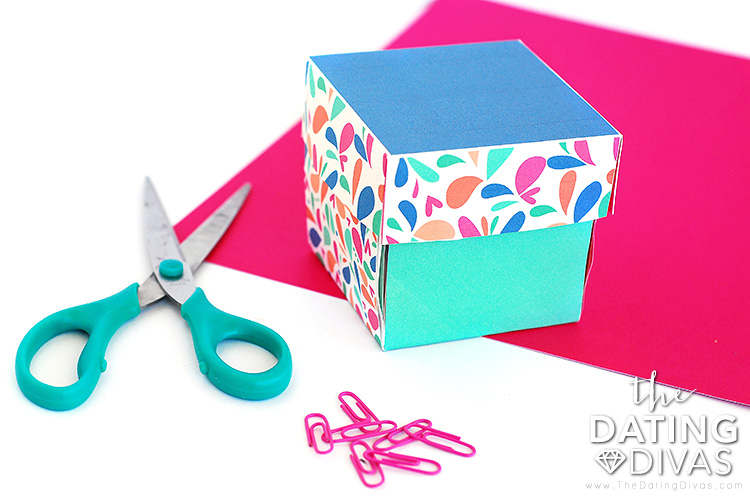 Explosion box DIY gift idea. | The Dating Divas