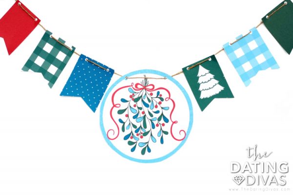 Mistletoe Kiss Christmas Date - From The Dating Divas