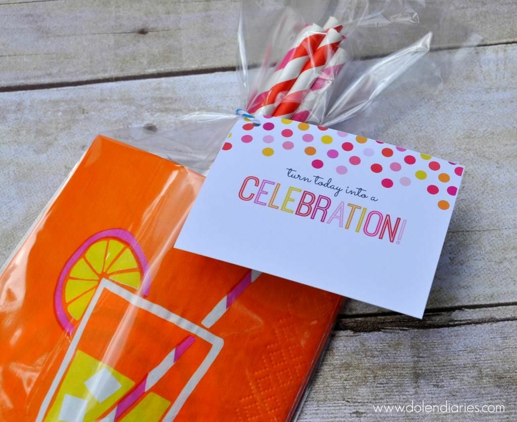 Straw and Napkin Creative Birthday Gift