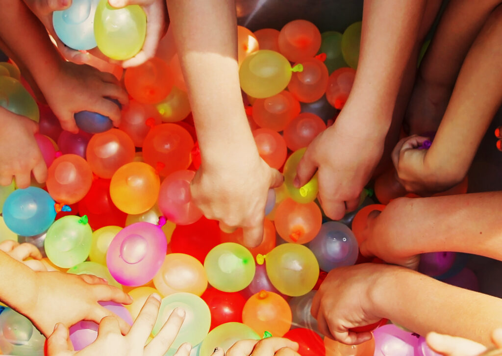 25  Try Out These Block Party Ideas - 36