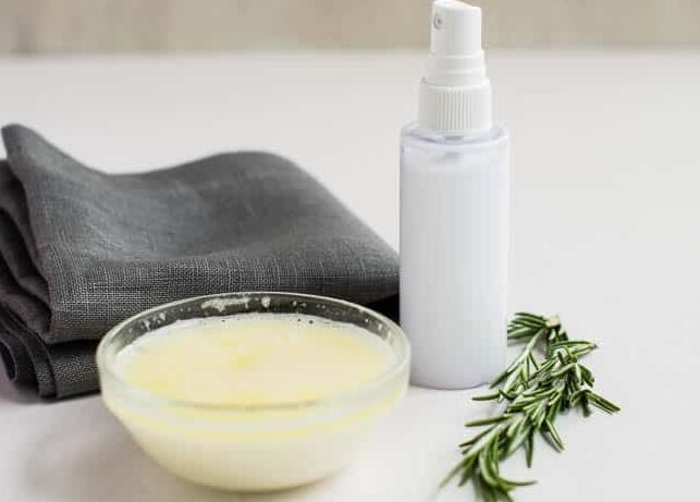 3-Ingredient Detangling Spray for Spa Treatment | The Dating Divas