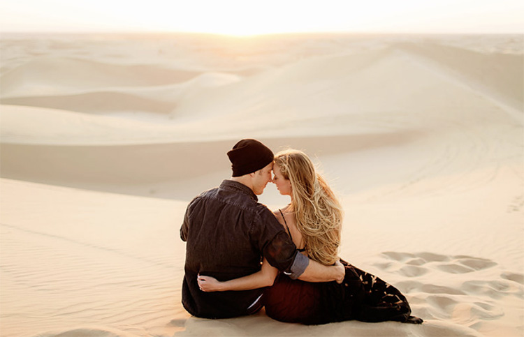 Visit the desert for cute couple pictures. | The Dating Divas