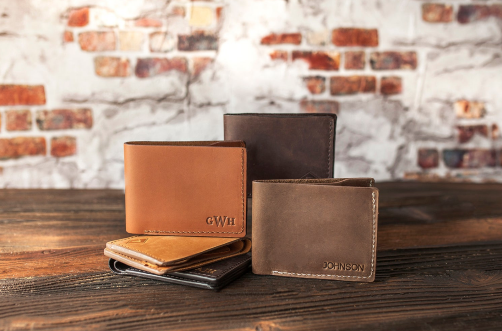 These personalized wallets are a great anniversary gift idea for him. | The Dating Divas