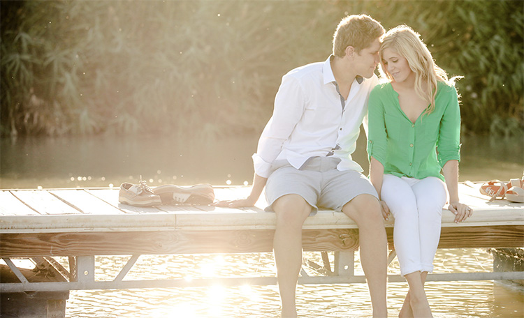 Pictures at the lake are great for couple picture ideas. | The Dating Divas