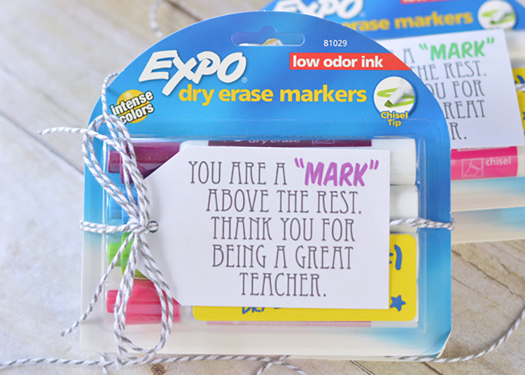 Expo markers make a great teacher appreciation gift. | The Dating Divas