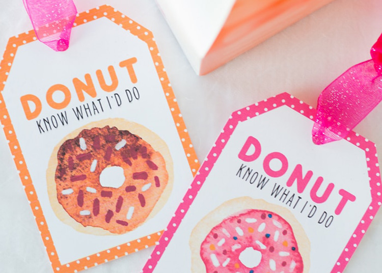 Give a sweet treat with this donut themed teacher appreciation idea. | The Dating Divas