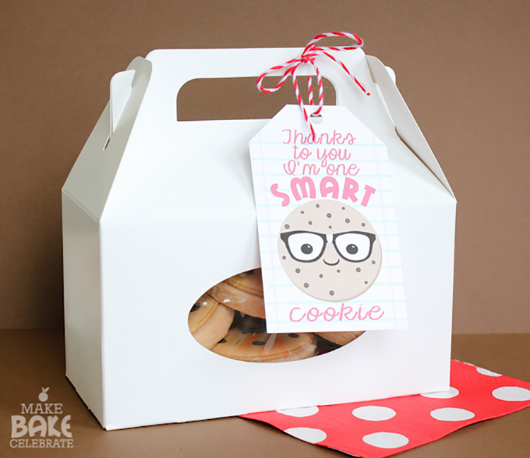 Free printable "smart cookie" teacher appreciation idea. | The Dating Divas