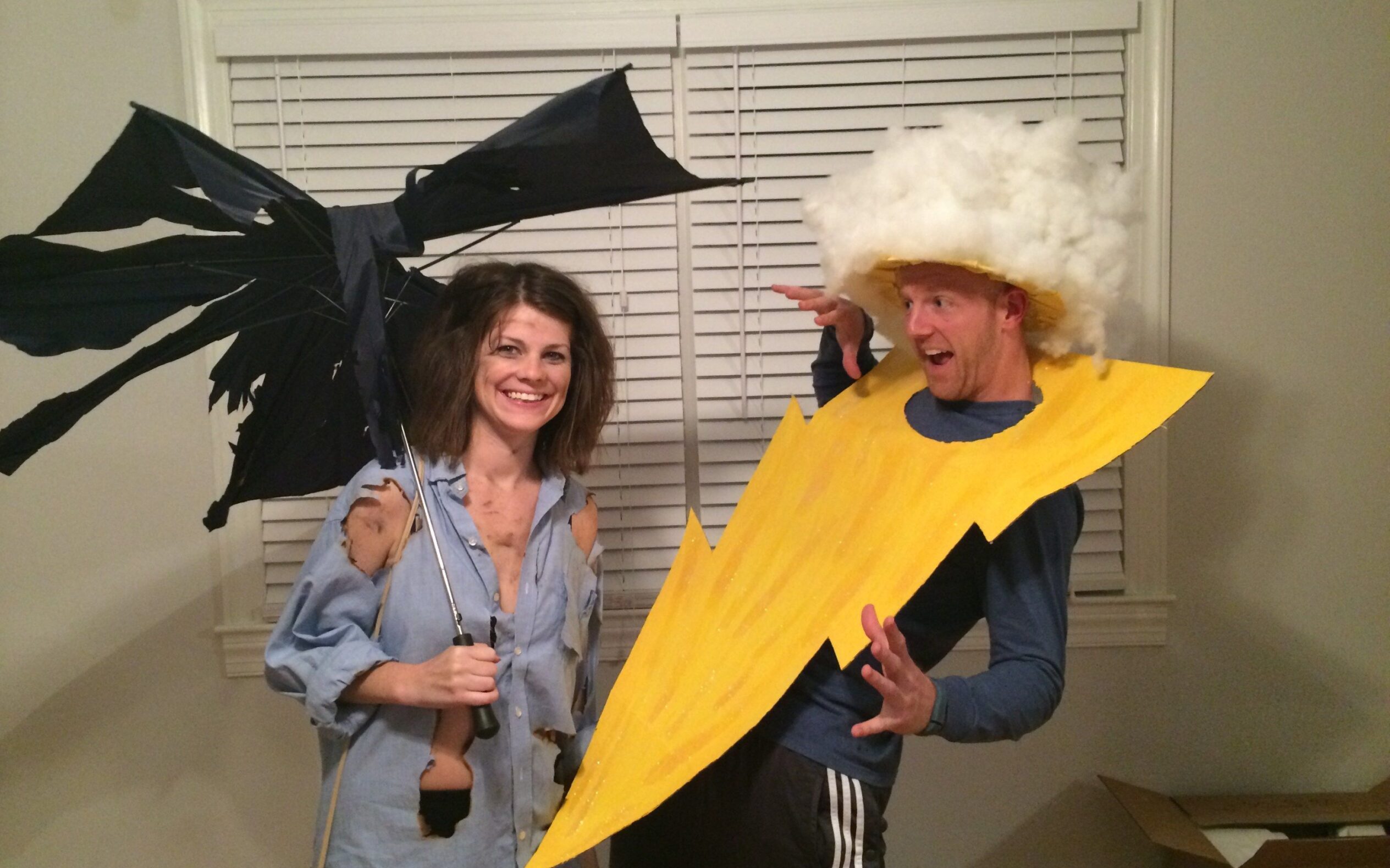 Lightning bolt and victim couples costume for Halloween. | The Dating Divas