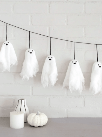 Fall Halloween Decorations | The Dating Divas