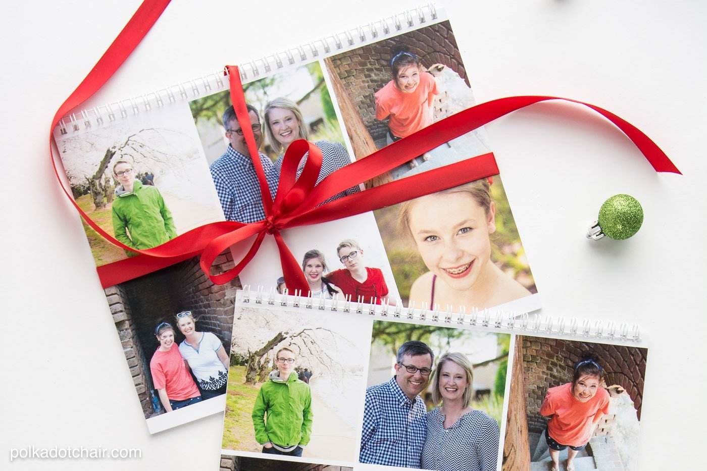 Photo calendar gift that is perfect for friends and family. | The Dating Divas