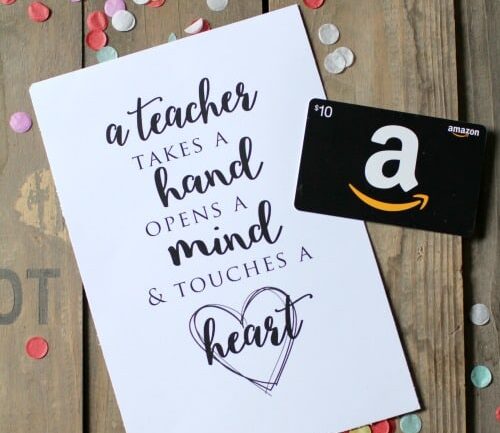 Thoughtful gift idea that are perfect for your teacher. | The Dating Divas