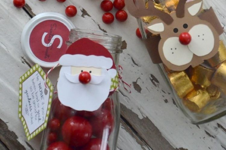 Santa and Rudolph themed candy jars to be used as DIY Christmas gift in 2020 | The Dating Divas