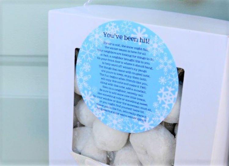 'You've Been Snowed On' instructions attached to a box of donuts | The Dating Divas