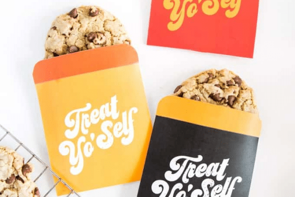 Treat yourself cookie bag | The Dating Divas