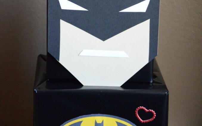 Batman face on top of box for Valentine's Day cards | The Dating Divas 