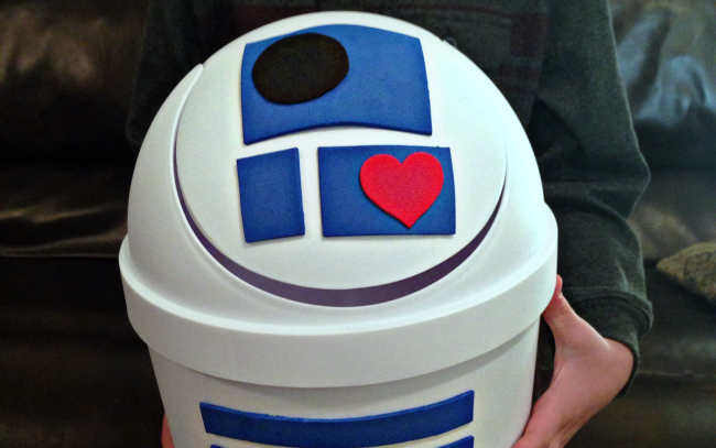 Mini white trash bin turned into R2D2 themed Valentine's Day box | The Dating Divas  