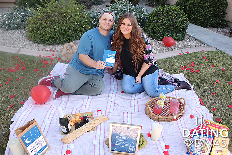 Try a romantic scavenger hunt and picnic with your spouse | The Dating Divas