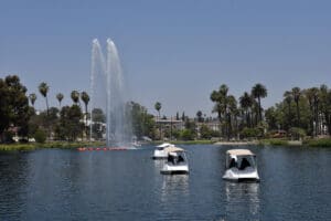 Man and woman enjoying their date at Echo Park in Los Angeles. | The Dating Diva