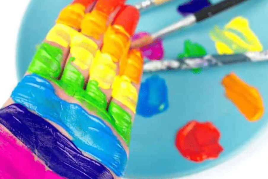 Rainbow paint preschool activities | The Dating Divas