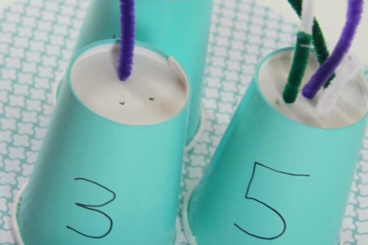 Preschool activities using paper cups and pipe cleaners | The Dating Divas