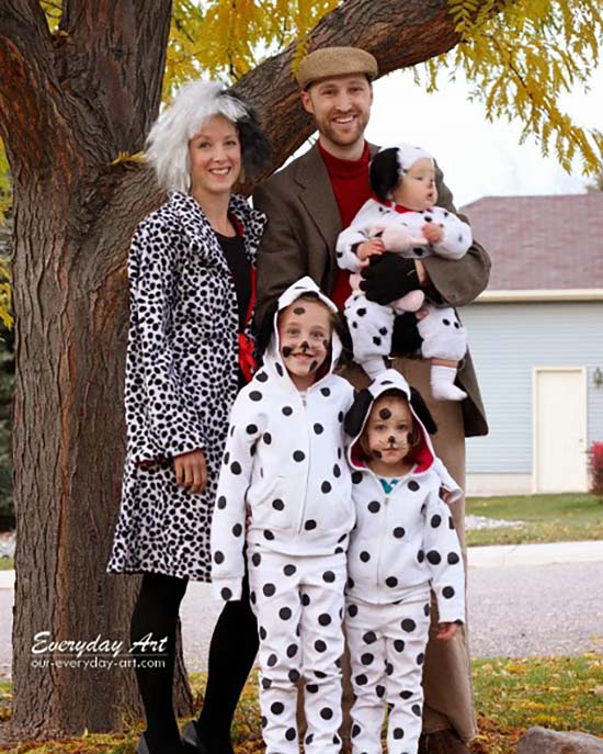 28 Best Family Halloween Costume Ideas - Easy DIY Family Costumes