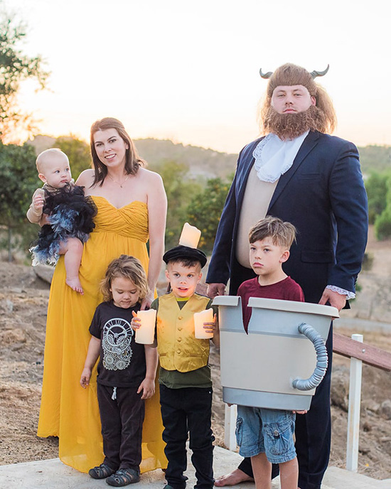 Family costume ideas for 3 or more are so fun, check out this family of 6 in their Beauty and the Beast costumes. | The Dating Divas