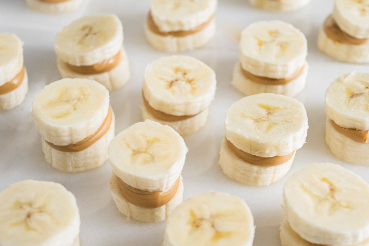 Peanut butter banana sliders | The Dating Divas