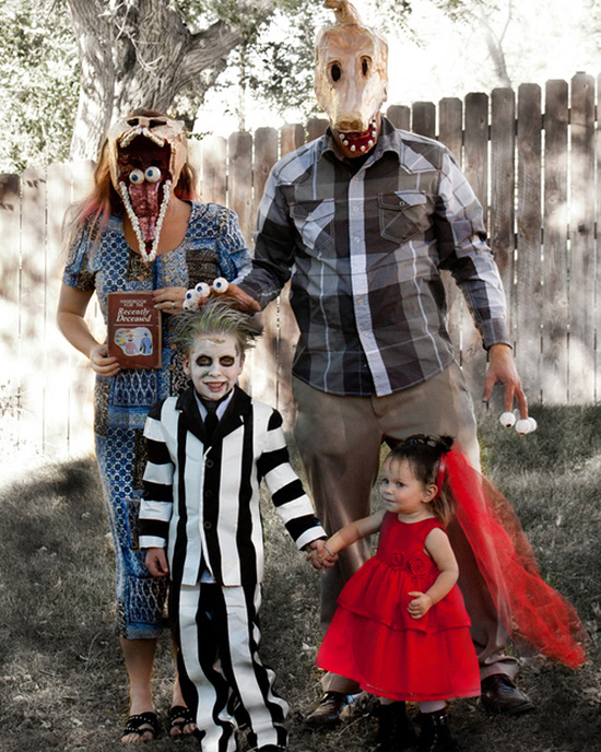 Family costume ideas for Beetlejuice. | The Dating Divas