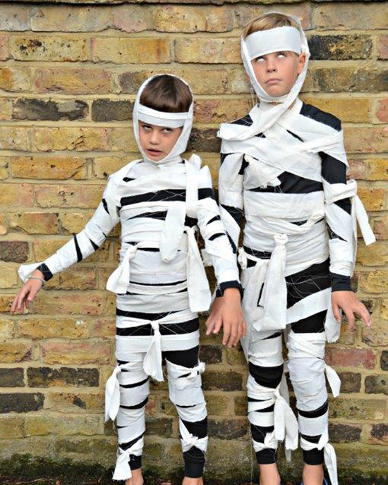 Mummies are an easy homemade costume. | The Dating Divas