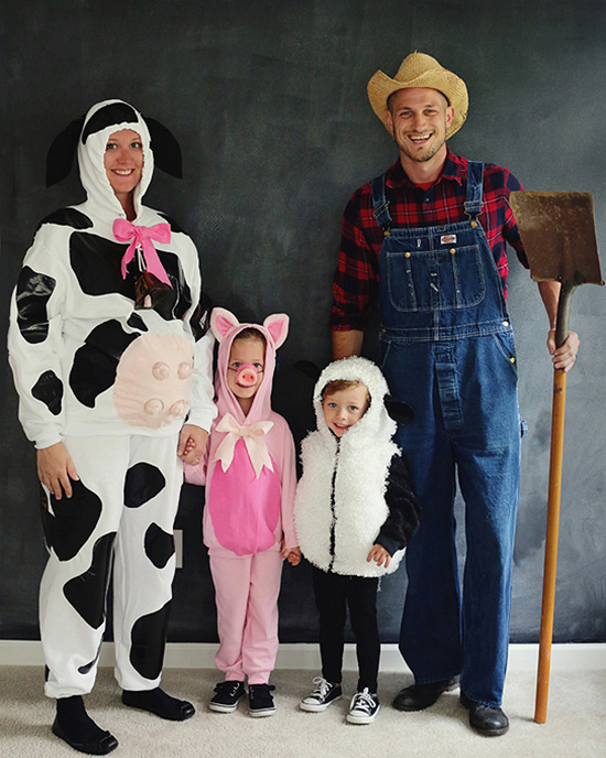 Farm themed family costume ideas. | The Dating Divas