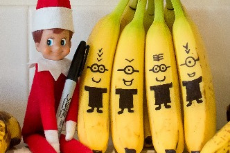 Elf on the Shelf draws minions on bananas | The Dating Divas