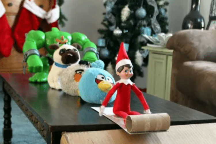 101 of the Best Elf on the Shelf Ideas   Easy   Funny - 56
