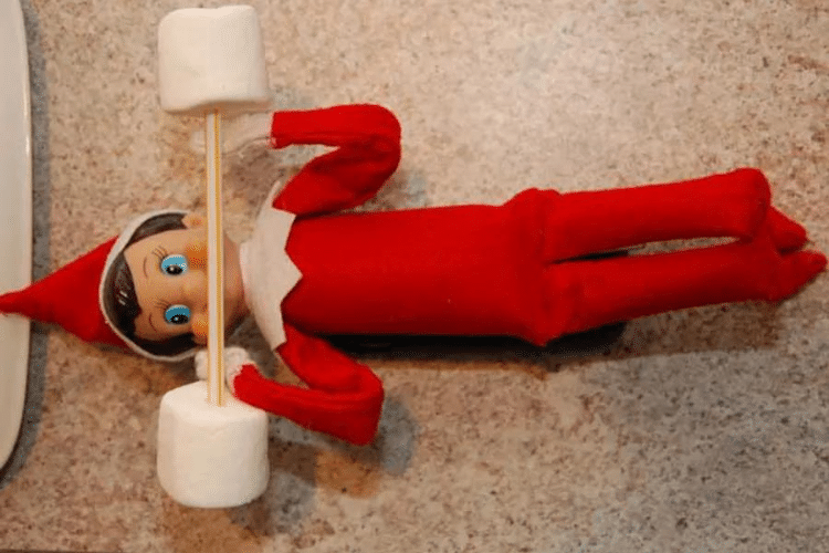 101 of the Best Elf on the Shelf Ideas   Easy   Funny - 9