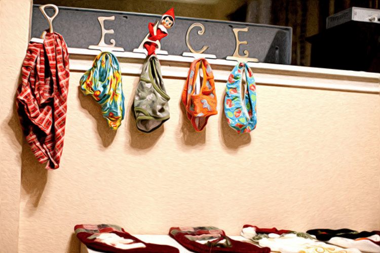 101 of the Best Elf on the Shelf Ideas   Easy   Funny - 75