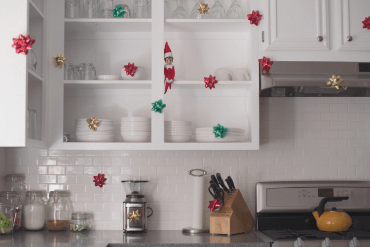 101 of the Best Elf on the Shelf Ideas   Easy   Funny - 92