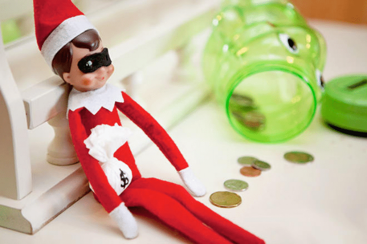101 of the Best Elf on the Shelf Ideas   Easy   Funny - 29
