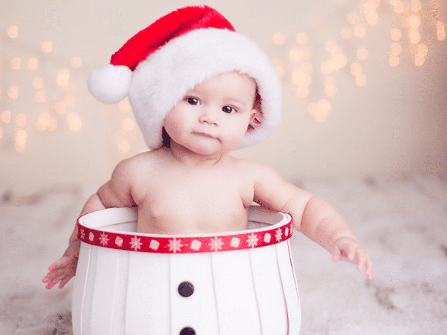 Christmas cards ideas that show a young baby in a Santa hat | The Dating Divas