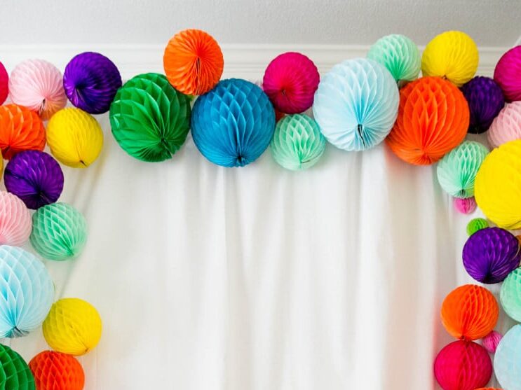 Creative Ideas for Using Honeycomb Balls as Party Decor