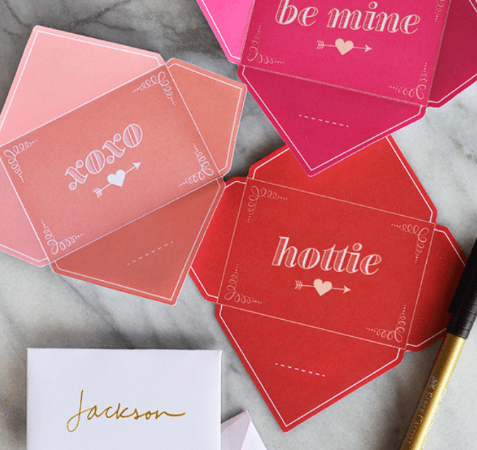 Foldable love notes for your spouse | The Dating Divas 