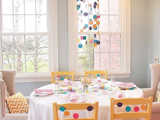 100 Birthday Decorations That Will, Simple Table Setting For Birthday Party