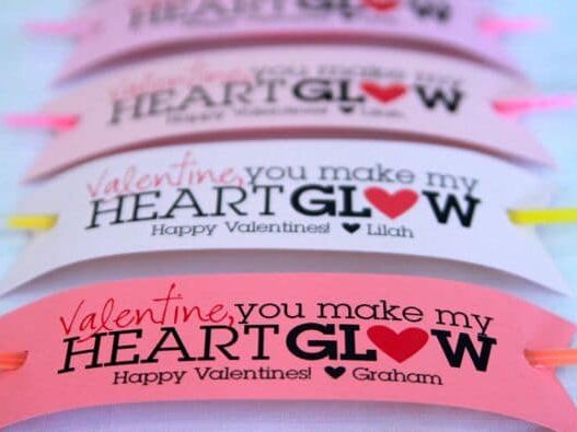 Glow Stick printable valentine gift for kids You make my heart Glow | The Dating Divas