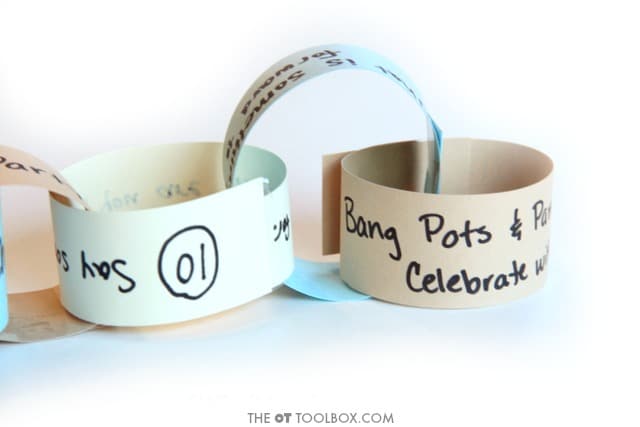 DIY countdown paper chain for families for New Year's Eve | The Dating Divas