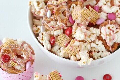 25 Easy Valentine Crafts   Gift Ideas - 1