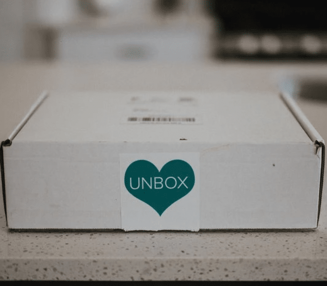 The Unbox Love subscription is on our list of best Valentine's Day gifts for her this year! | The Dating Divas 