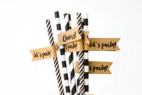 Straw flags for bridal shower parties | The Dating Divas