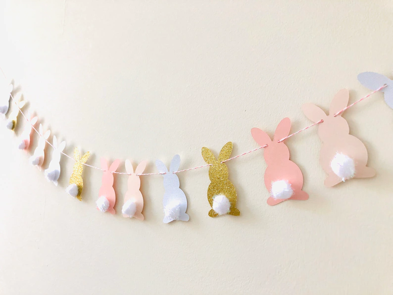 Pin the tail on the bunny with this darling Easter garland. | The Dating Divas