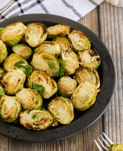 These Air Fryer Brussel Sprouts are super easy and totally yummy for your Easter menu! | The Dating Divas 